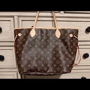 Louis Vuitton Never Full MM. Authentic